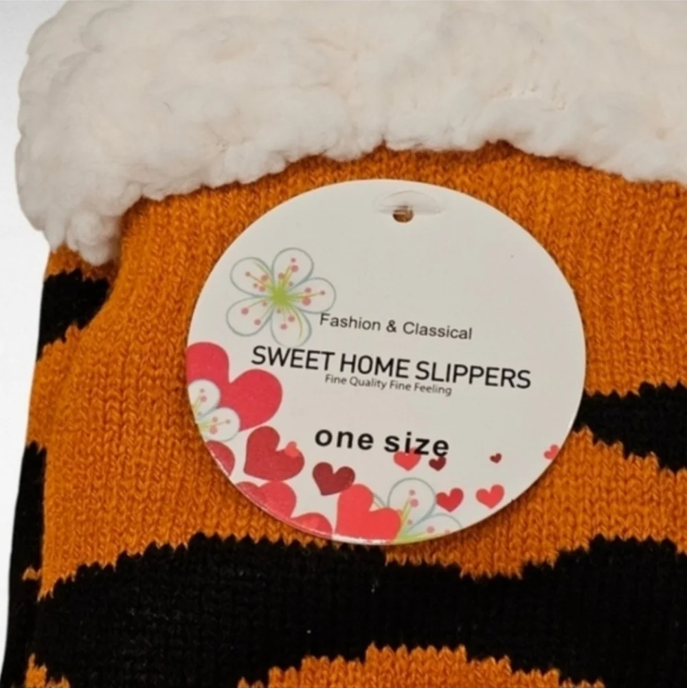 Tiger Sherpa Lined Slipper Socks Non Skid One Size